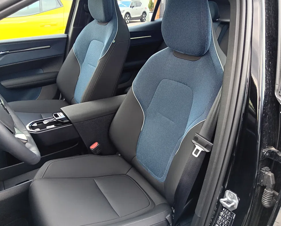 Volvo EX30