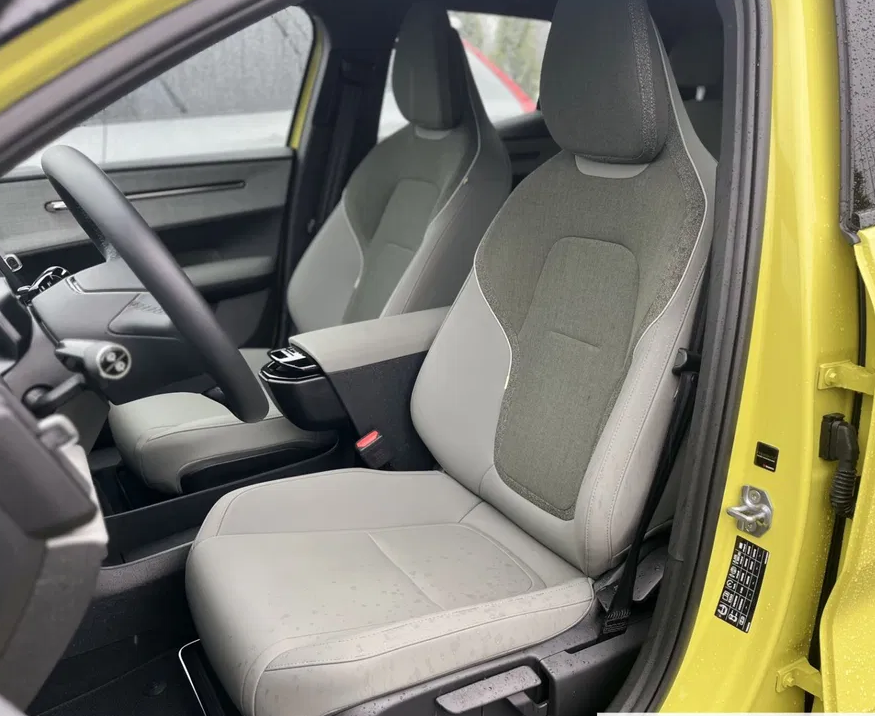 Volvo EX30