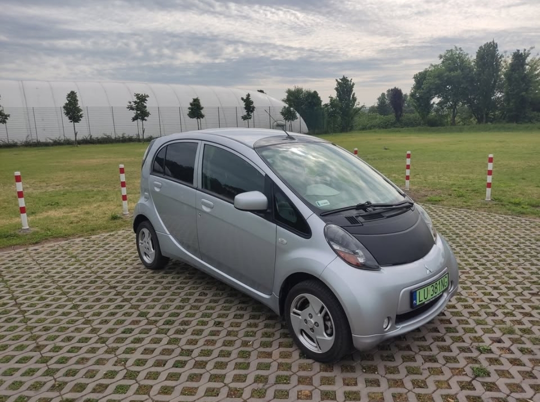 Mitsubishi i-MiEV
