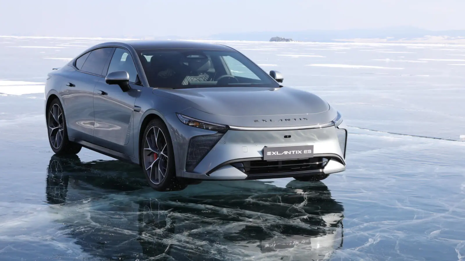 Exlantix ES - 480 KM i luksusowe wyposażenie w cenie 329 000 zł