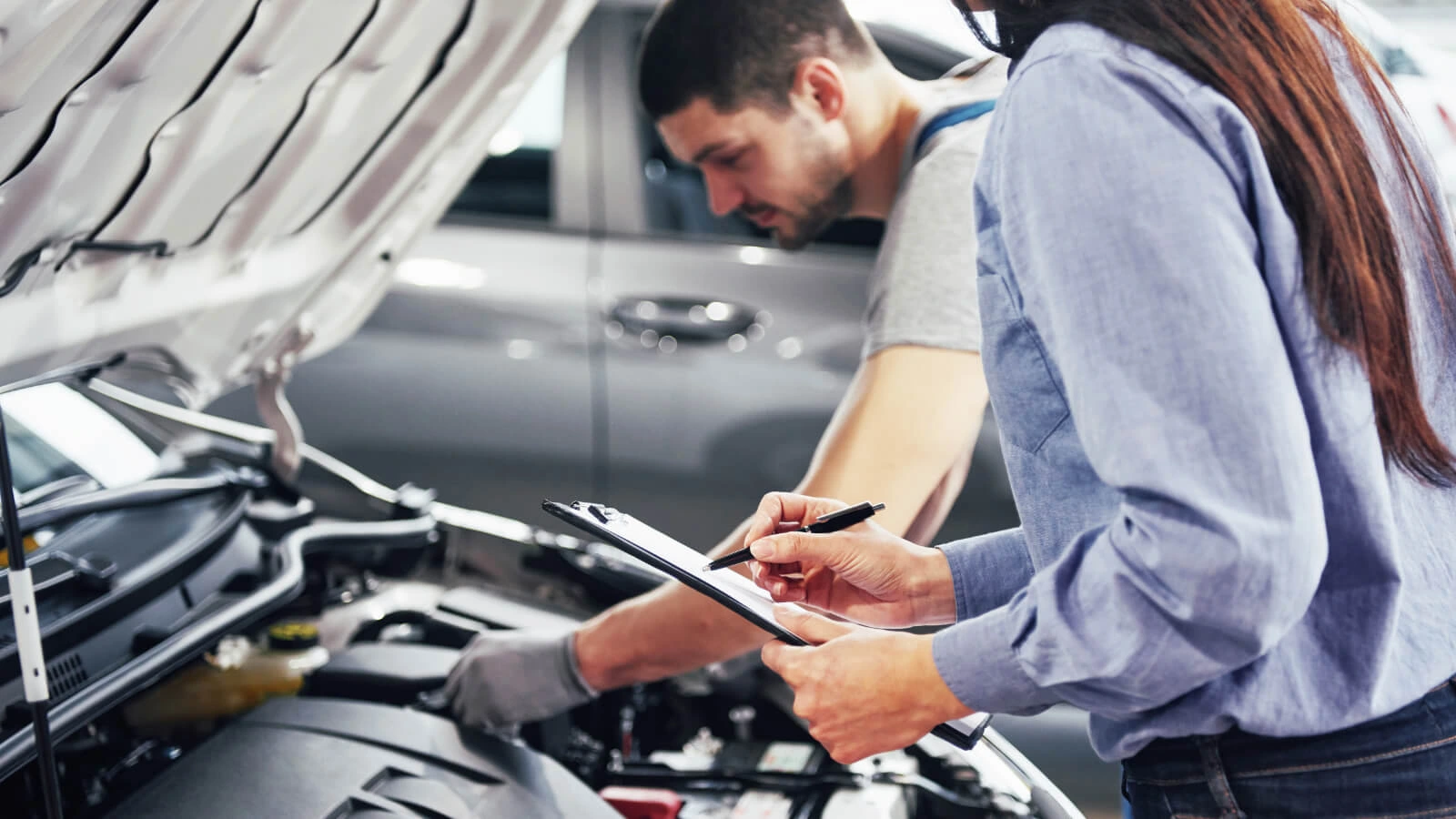 Jak sprawdzić stan baterii (SOH) w używanym aucie elektrycznym?