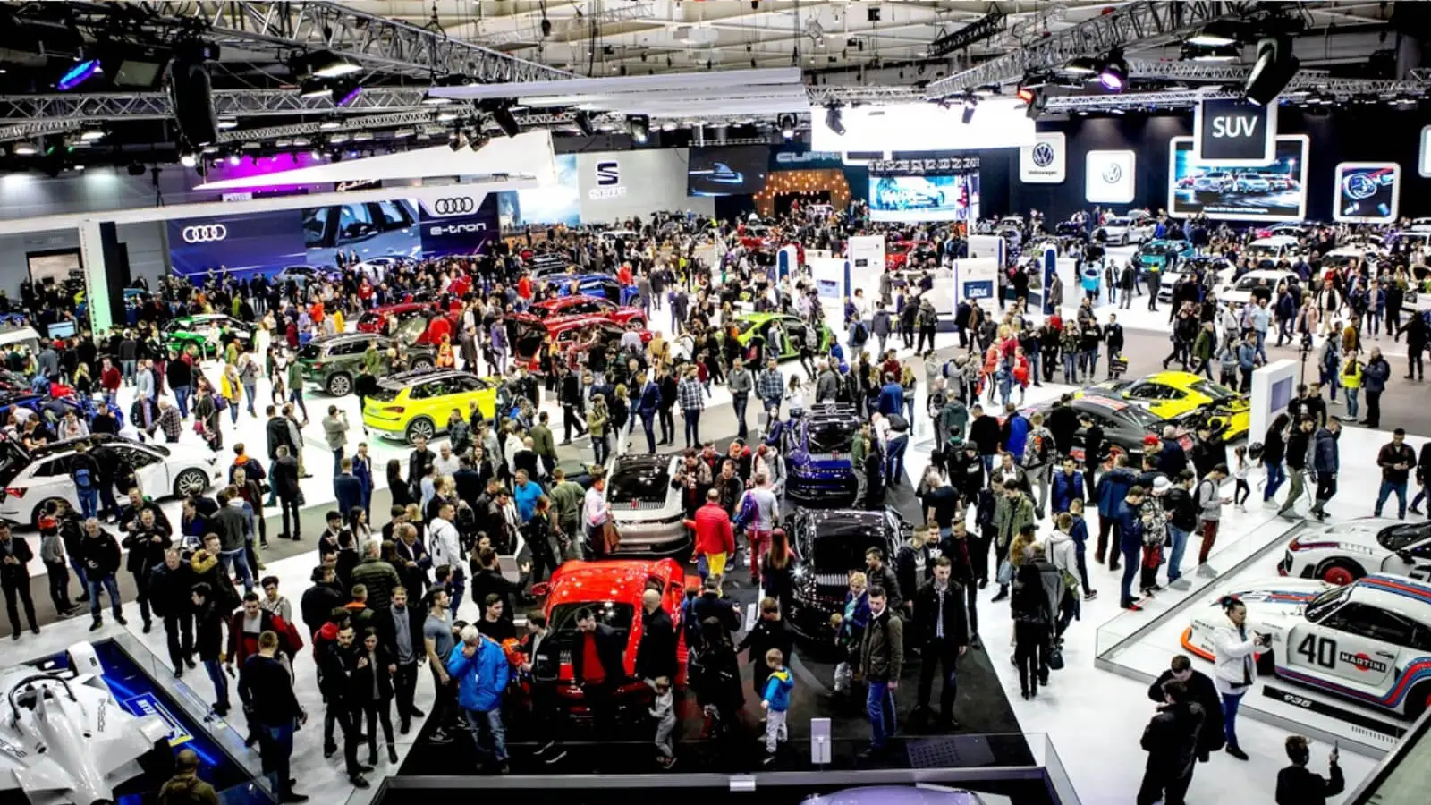 Poznań Motor Show 2026 - przewodnik po elektrycznych premierach i praktyczne informacje dla odwiedzających