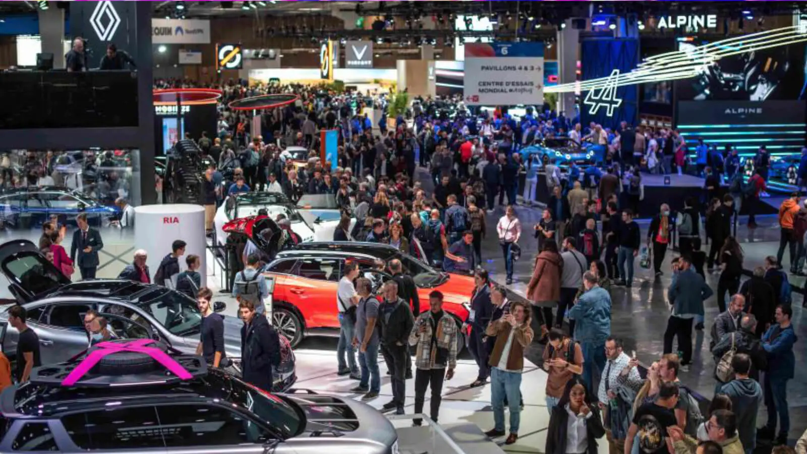 Targi Motor Show 2024 w Paryżu