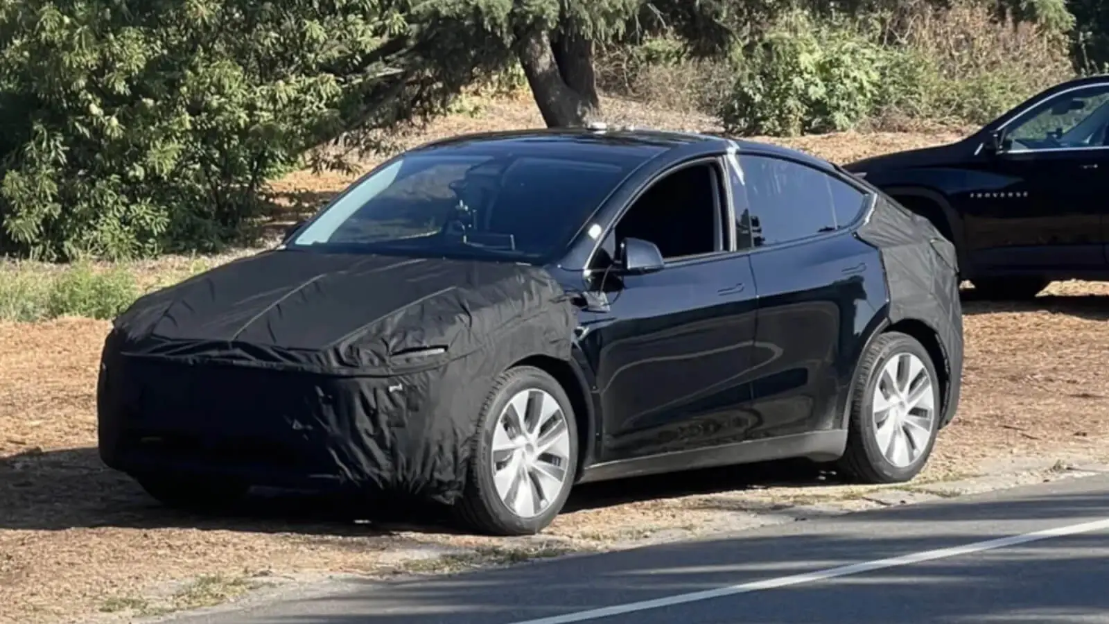 Tesla Model Y Juniper - jakie zmiany przyniesie? Opis auta