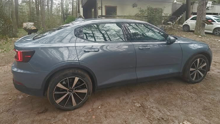 Volvo - Polestar 2 