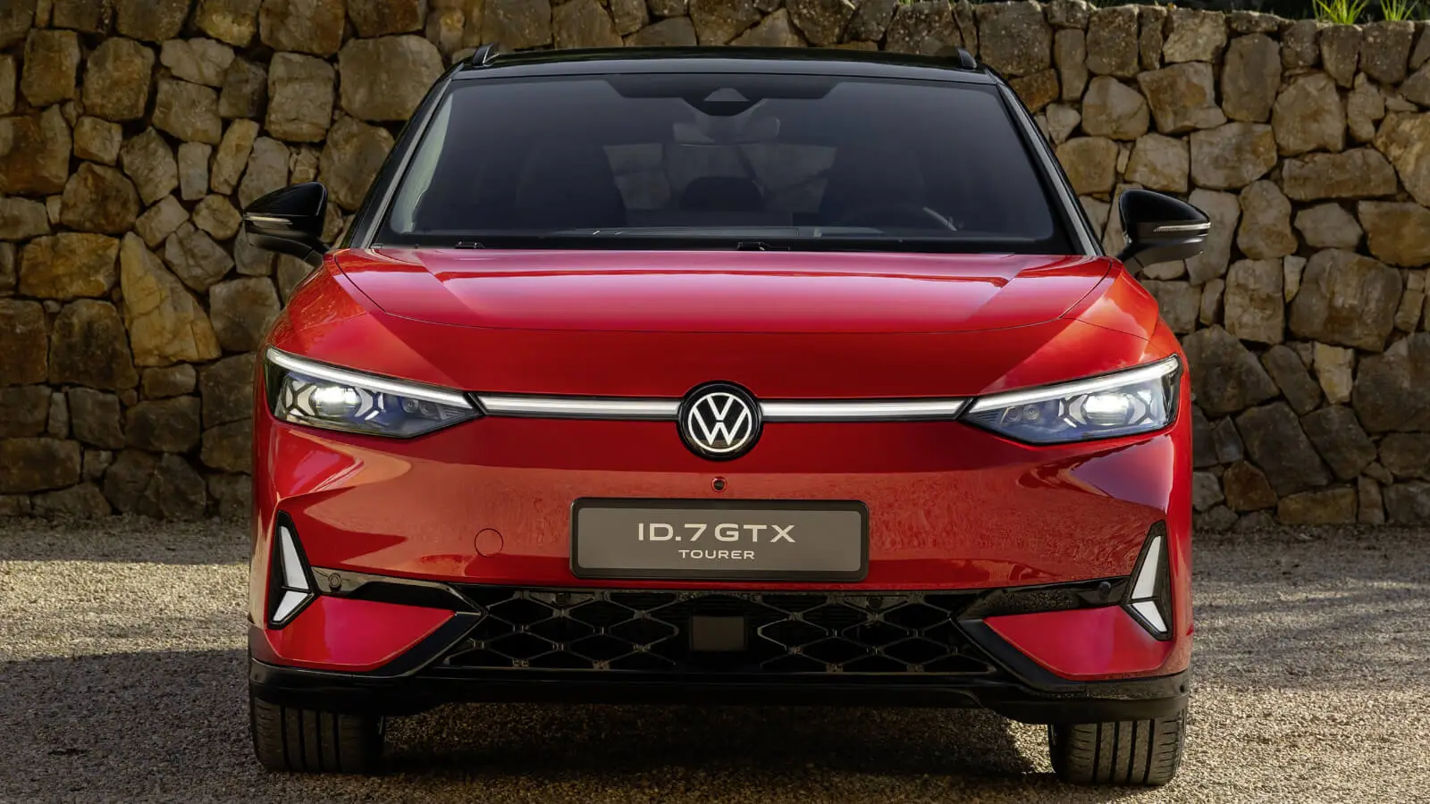 VW-ID.7-Tourer-GTX%202_1728332132.webp